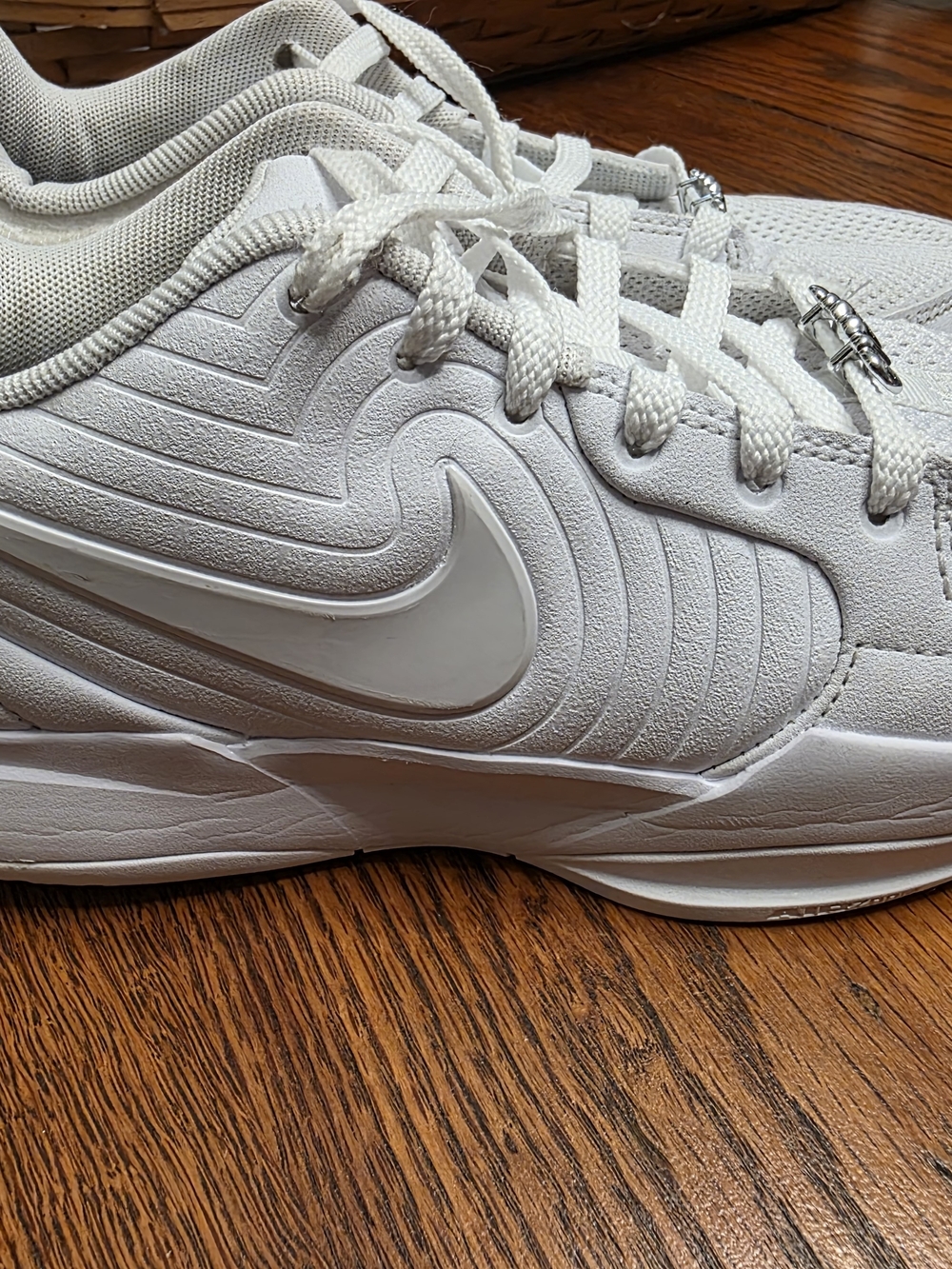 Nike Men’s White Low-Top Athletic Sneakers